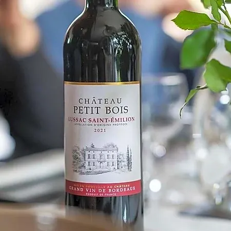 Hotel La Rose Du Petit Bois 3*