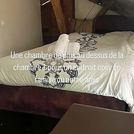 La Rose Du Petit Bois